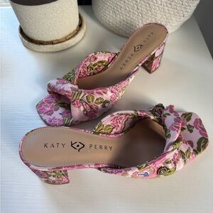 Katy Perry Collections Pink Floral Sandals Tooliped Twisted Vintage size 9 NWT